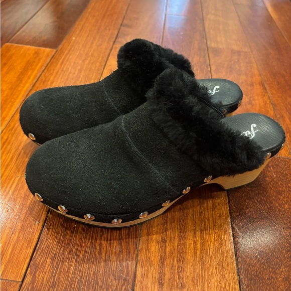 Free People Shearling chalet clogs - Picture 2 of 5
